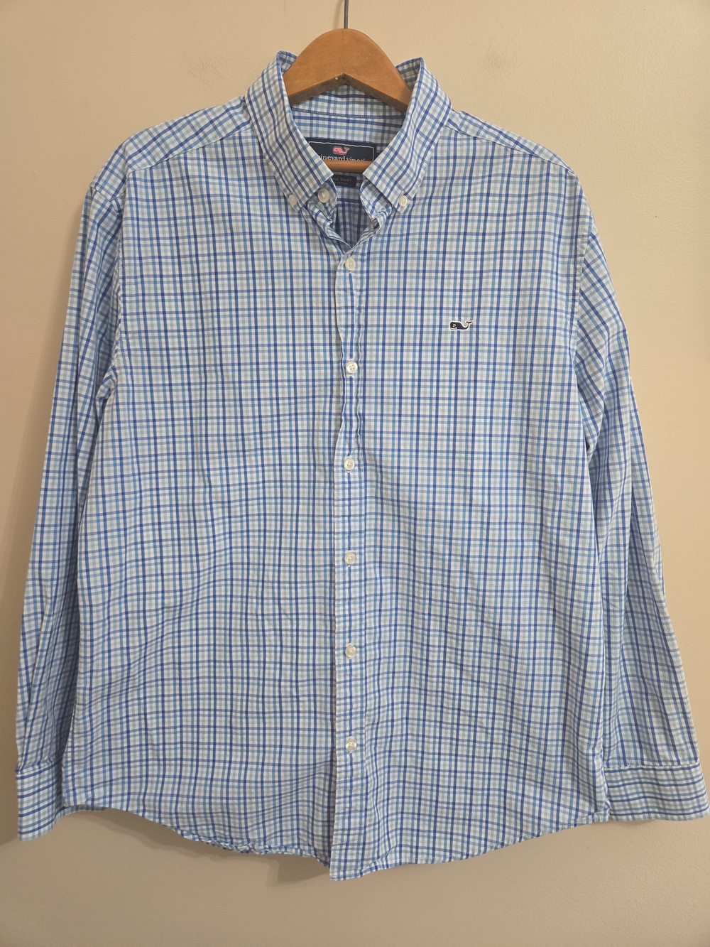 BUNDLE Vineyard Vines Mens L Whale Shirts Longsleeve Button Up Plaid Red Blue